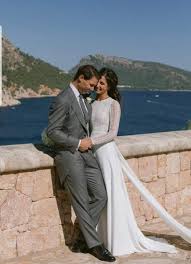 Aqui podeis ver todas las noticias, fotos y videos de rafa y xisca. Rafael Nadal Ties The Knot With Girlfriend Xisca Perello At A Spanish Fortress The New Indian Express