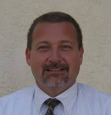 Tim Smolarick promoted to VP & Group Publisher for D-R Media Tim Smolarick  has been promoted to Vice-President and Group Publisher for D-R Media. Tim  will be responsible for D-R Media's Florida