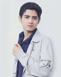  Aliando Syarief