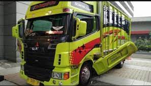 Modifikasi truk canter ceper untuk llintas jarak jauh memadai karena desain yang ceper hanya untuk jalan yang sangat halus tidak di gunakan pada medan jalan yang sangat extrim. Canter Mania Truck Modifikasi Fur Android Apk Herunterladen