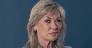 Clare King's Instagram, Twitter & Facebook