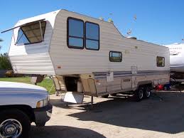 Prowler Regal 5th Wheel Travel Trailer Rv Travel Trailer 5th Wheel Travel Trailers Country Roads Take Me Home