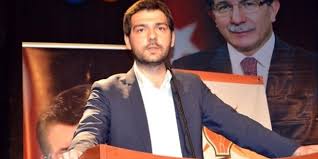 Abdürrahim boynukalın'ın eşi ceyda boynukalın en az kendisi kadar ünlü. Sosyal Medyada Ak Parti Ye Boynukalin Elestirisi Internet Haber