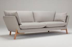 Busk & hertzog mesures : Canape Convertible Gros Plan Sur Ce Meuble Design Deux En Un
