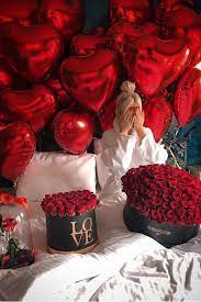 Send roses online on valentine's day or when you are missing your beloved. 16 Characteristics Of Real Love Healthy Blab Flowers For Girlfriend Valentines Gifts For Boyfriend Valentines Day Decorations