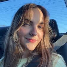 emily senter (@emilyasenter)