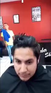 Mickey Mouse Barbershop Tag