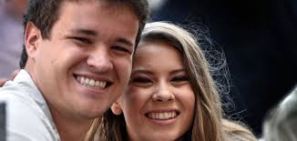 Born to wildlife warriors steve and terri irwin, bindi is a determined soul, destined to make a positive difference on the planet. Look Bindi Irwin Expecting First Child With Chandler Powell Upi Com