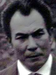Yuen Siu-tien Biography