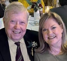 Nita Holt's Instagram, Twitter & Facebook