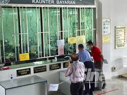 Mahkamah sesyen mempunyai bidang kuasa pengadilan jenayah bagi semua kesalahan, kecuali mahkamah sesyen mempunyai kuasa yang tidak terhad untuk mendengar dan memutuskan sebarang tindakan berikut Pengarah Pasar Raya Didenda Rm340 000 Gaji Pati