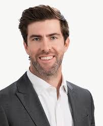 Gil Lipkin's Instagram, Twitter & Facebook