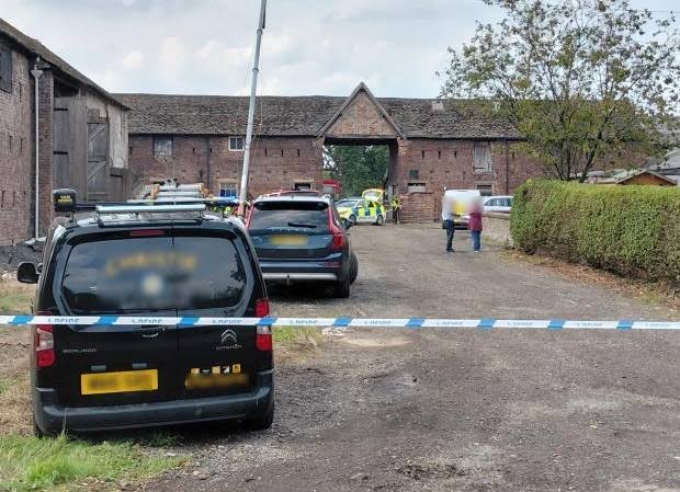 Inquest opens into father-and-son farmers' slurry tank deaths | Chester and District Standard