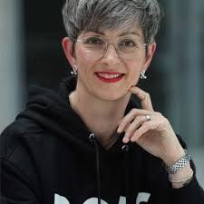 What a success story, from student to ROCK 🌟 in one year.