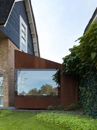 Serge Schoemaker Builds A Sculptural Home Studio Of Weathering Steel In Hoofddorp Architektur Fassade Umbau