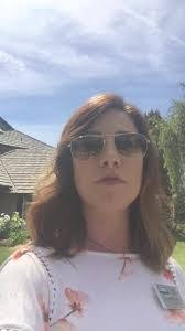 Leanne Dale's Instagram, Twitter & Facebook