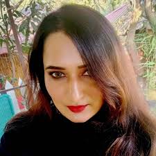 घालशील जेव्हां तू Designer साडी लाभेल तुला तिळगुळची गोडी माझ्या हातात दे  पंतगाची दोरी तुम्हा सर्वाना शुभ मकर संक्रांति Concept By : Ashwini  Khadatare, Ashwini ...