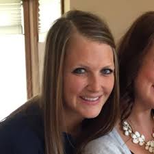 Alicia Voeks (@avoeks11)