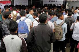 Pengumuman daftar nama lulus dan tidak lulus sudah bisa di download ya. Cpns Kemenkumham 2017 Berikut Nama Yang Lulus Seleksi Kompetensi Dasar Kabar24 Bisnis Com