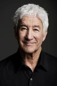 Robert Packham's Instagram, Twitter & Facebook