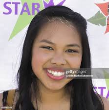 1,010 Nikki Childs Photos & High Res Pictures