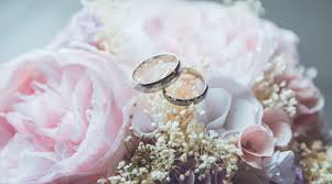 Diesen besonderen anlass sollte man mit einem ganz besonderen glückwunsch würdigen. 10 Tipps Fur Gluckwunsche Zur Hochzeit Grusskartenladen De