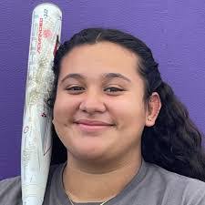 Monique Rivas's Instagram, Twitter & Facebook