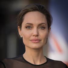 Watch angelina jolie joke about the single life while gushing over her cool kids. Angelina Jolie S Breast Cancer Op Ed May Have Cost The Health System 14 Million In Unnecessary Tests Vox