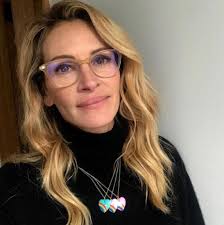 Vintage Acrylic Heart Necklace with Diamond