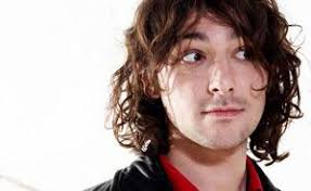 Young Alex Zane : r/rickygervais