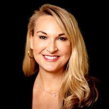 Jen Barth's Instagram, Twitter & Facebook