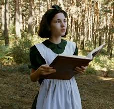 Pan S Labyrinth Ivana Baquero Ofelia Ivana Baquero Film Aesthetic Labyrinth