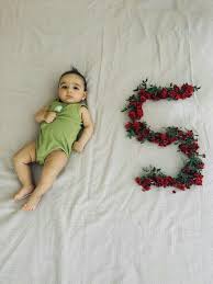 5 ay konsepti bebek