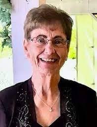 Mary Chartrand's Instagram, Twitter & Facebook