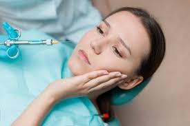 The Warning Signs Of An Adverse Novocaine Reaction | Ewan Bramley Dental  Care