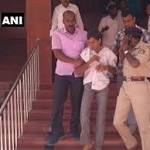 Karnataka Lokayukta Shetty stabbed; blames