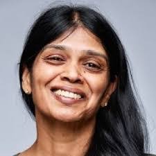 Sonja Holt's Instagram, Twitter & Facebook