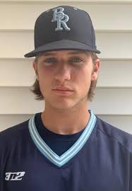 Gavin Hawkes's Instagram, Twitter & Facebook