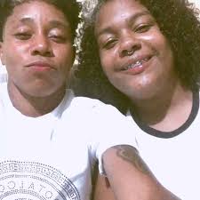 Meu amor, claro né que tinha que deixar registrado aqui o quanto eu te amo  e sou muito feliz ao seu lado. Dia 20 de março de 2020 vc entrou na minha  vida, e hoje completa 5 anos que Deus me enviou vc ...