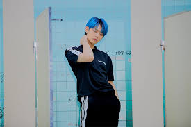 Karena kedua boyband ini berada dalam manajemen yang sama, yaitu big hit entertainment. Biodata Profil Dan Fakta Lengkap Yeonjun Txt Kepoper