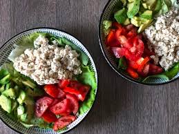 Maybe you would like to learn more about one of these? Insalata Estiva Con Pollo Avocado E Yogurt Greco Tulipani A Colazione