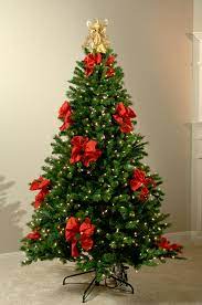 Ribbon Ribbon It S A Wrap With The Christmas Decorating Experts Gold Christmas Tree Decorations Easy Christmas Tree Decorations Creative Christmas Trees