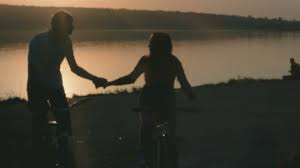 Annisa photoghraph seorang muslimah yang memiliki impian menjadi via nisaembun.wordpress.com. Romantic Couple In Love Riding Stock Footage Video 100 Royalty Free 10199396 Shutterstock