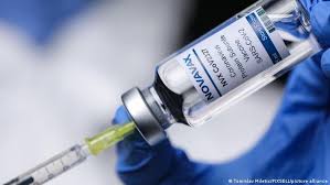 Novavax ist ein biotechnologieunternehmen, das impfstoffe der nächsten generation gegen schwere infektionskrankheiten entwickelt. Novavax Funfter Corona Impfstoff In Der Eu Zugelassen Wissen Umwelt Dw 20 12 2021