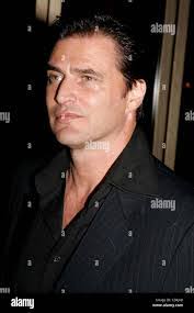 Doug Enos's Instagram, Twitter & Facebook