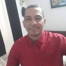 Dijo una vez Eduardo Galeano: “Las guerras mienten. Ninguna guerra tiene la  honestidad de confesar: 'yo mat* para robar'. Siempre alegan nobles causas:  paz, Dios, civilización, progreso, democracia… Y, por si eso