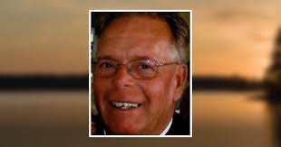 Marlene Stoops's Instagram, Twitter & Facebook