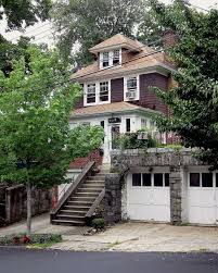 A House In North Riverdale The Bronx Bronx House House Exterior Architecture Details