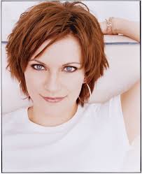 Martina Mcbride Short Hairstyle Photos Short Hair Martina Mcbride Google Search Short Hair Styles Martina Mcbride Hairstyles Thick Hair Styles
