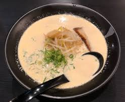 土佐二刀流」(高知県高知市) 高知の屋台の名物、マヨネーズラーメンと屋台餃子！ | 全国のグルメ食べ歩き